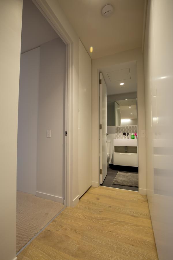 Light Tower Apartment Melbourne Exterior foto